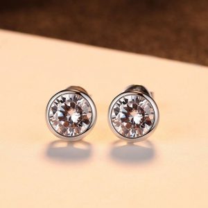 solitaire-cubic-zirconia-stud-earrings